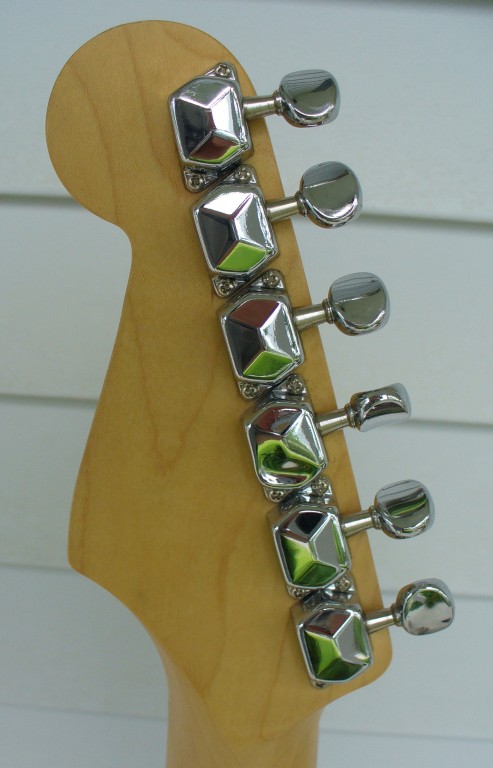 '97 MIK Squier Strat - headstock rear view